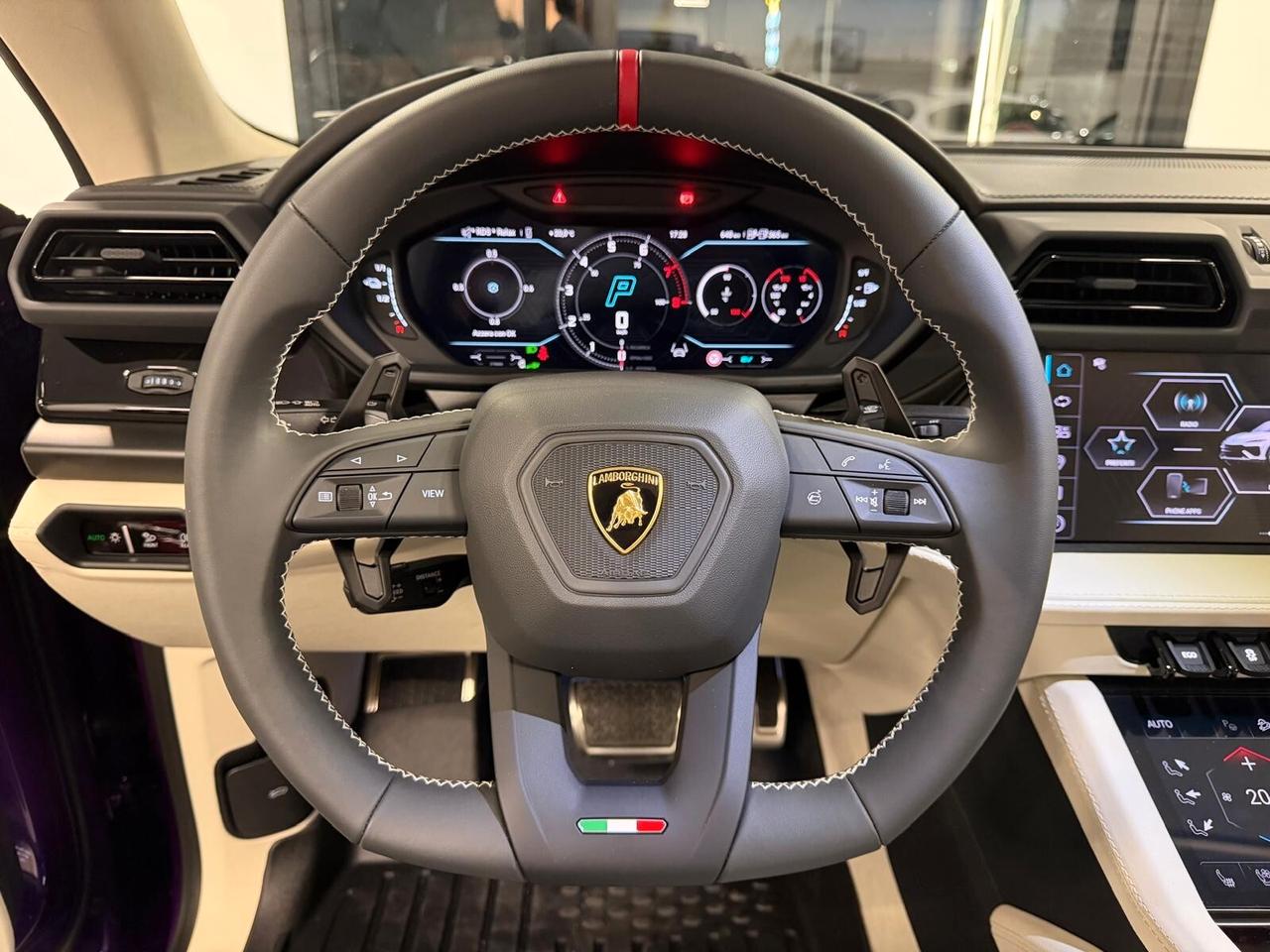 LAMBORGHINI URUS SE 4.0 V8 PHEV 620CV TETTO PELLE NAVI ANNO 2025