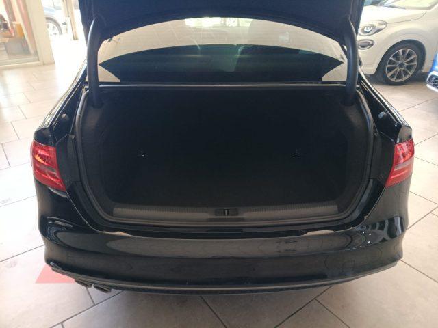 AUDI A4 2.0 TDI clean diesel Advanced 3xSLINE