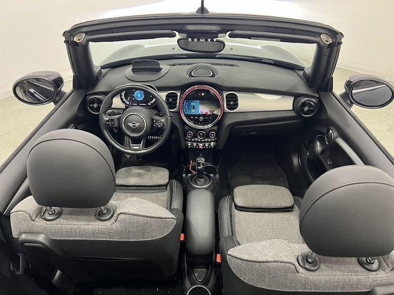 MINI Mini Cooper S allestimento JCW Cabrio trim