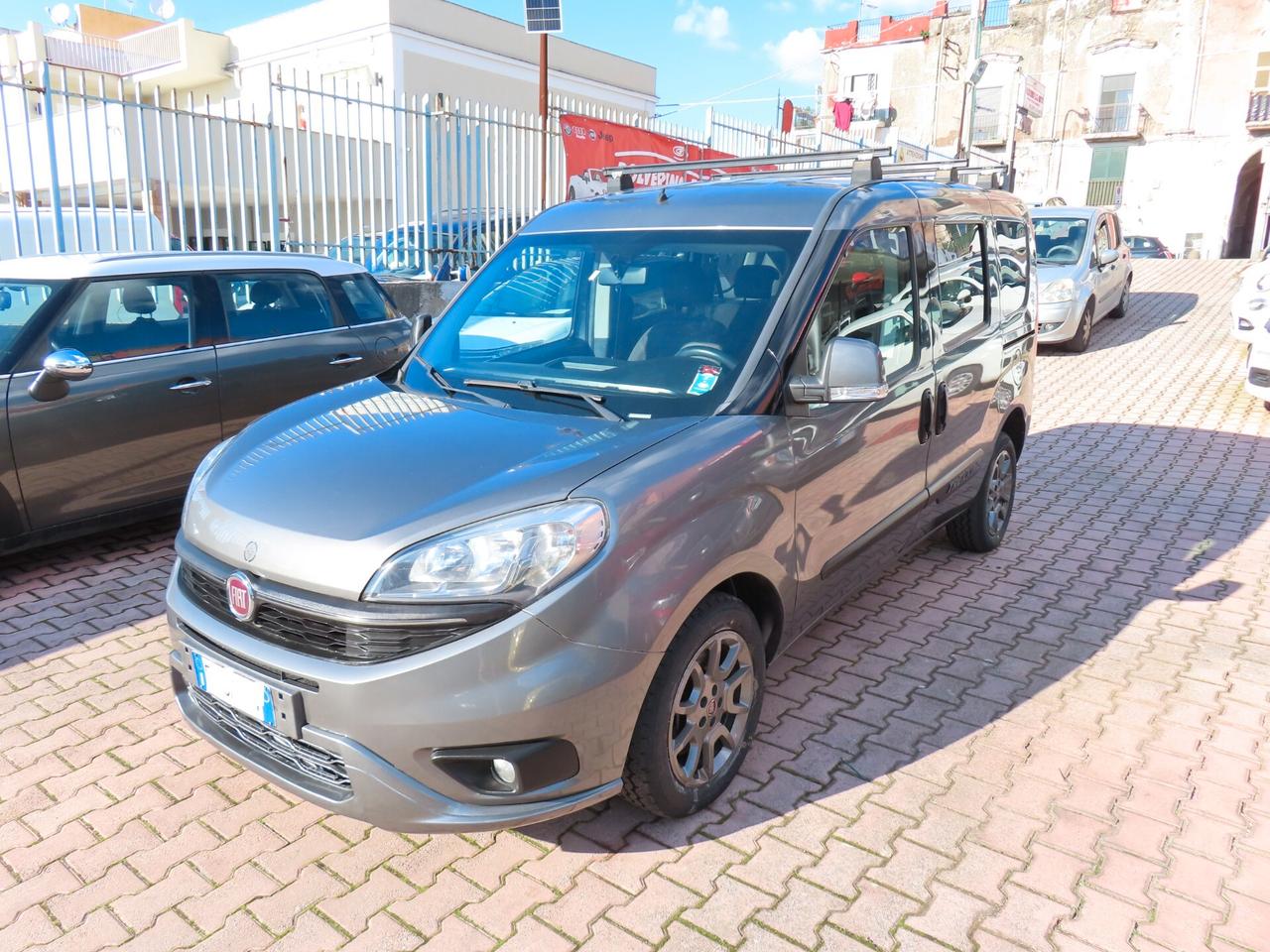 Fiat Doblo 1.6 MJT 120CV Trekking 2017 5 POSTI