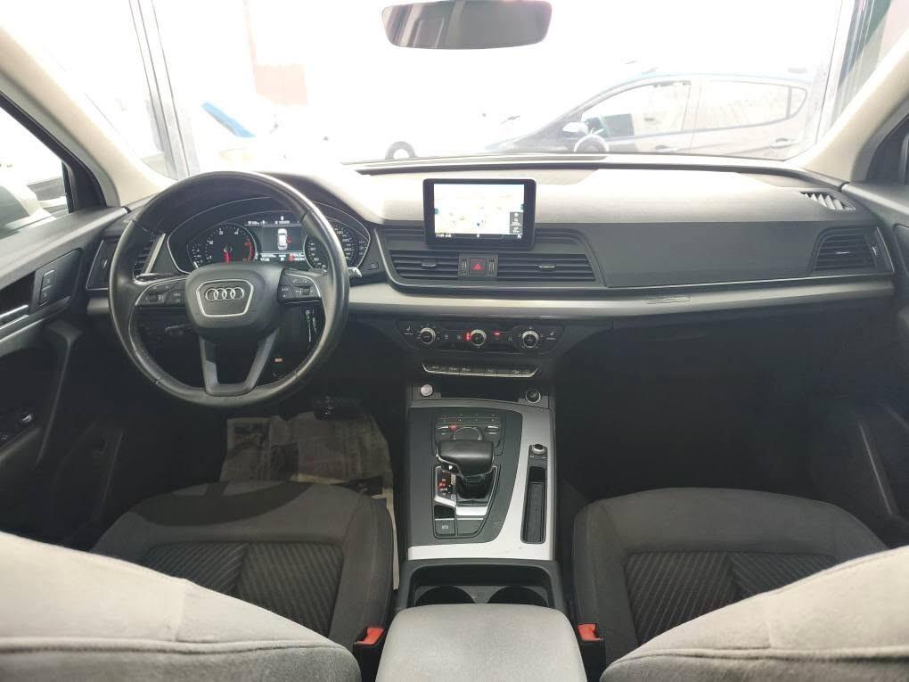 Audi Q5 2.0 TDI quattro S tronic Business Sport
