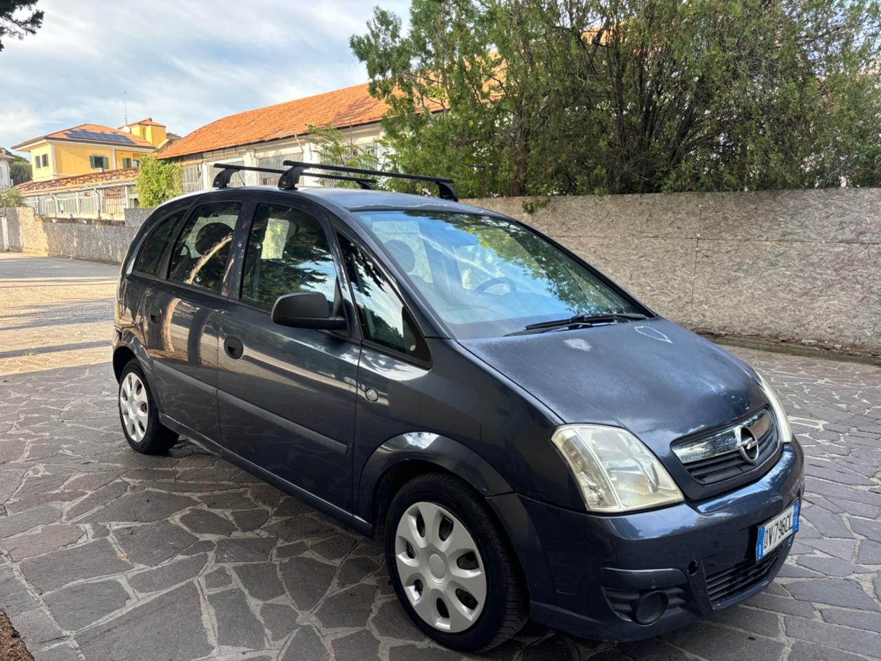 Opel Meriva 1.4 16V GPL-TECH Club