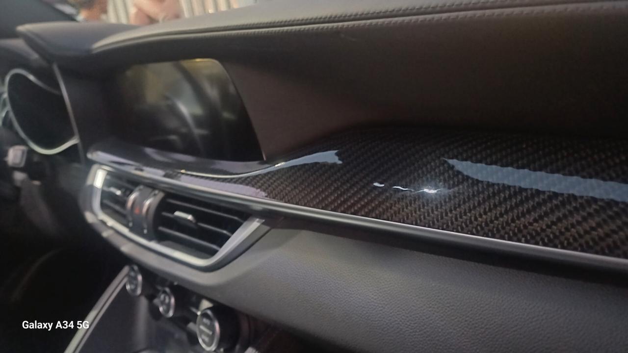 Alfa Romeo Stelvio 2.2 Turbodiesel 210 CV AT8 Q4 Veloce Tì