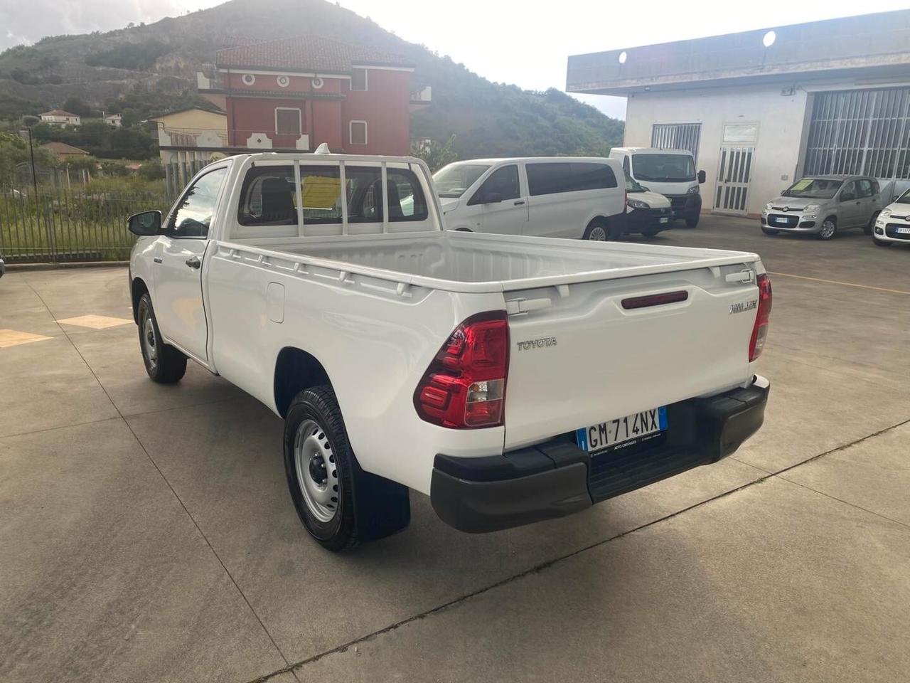 Toyota Hilux 2.4 D-4D 4WD 2 porte Single Cab Comfort