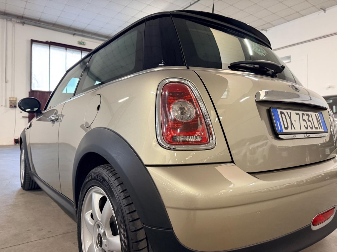 Mini 1.6 16V Cooper D