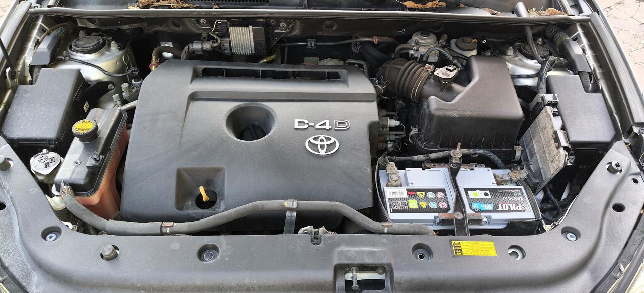 Toyota RAV 4 2.2 D-4D 136 CV Luxury