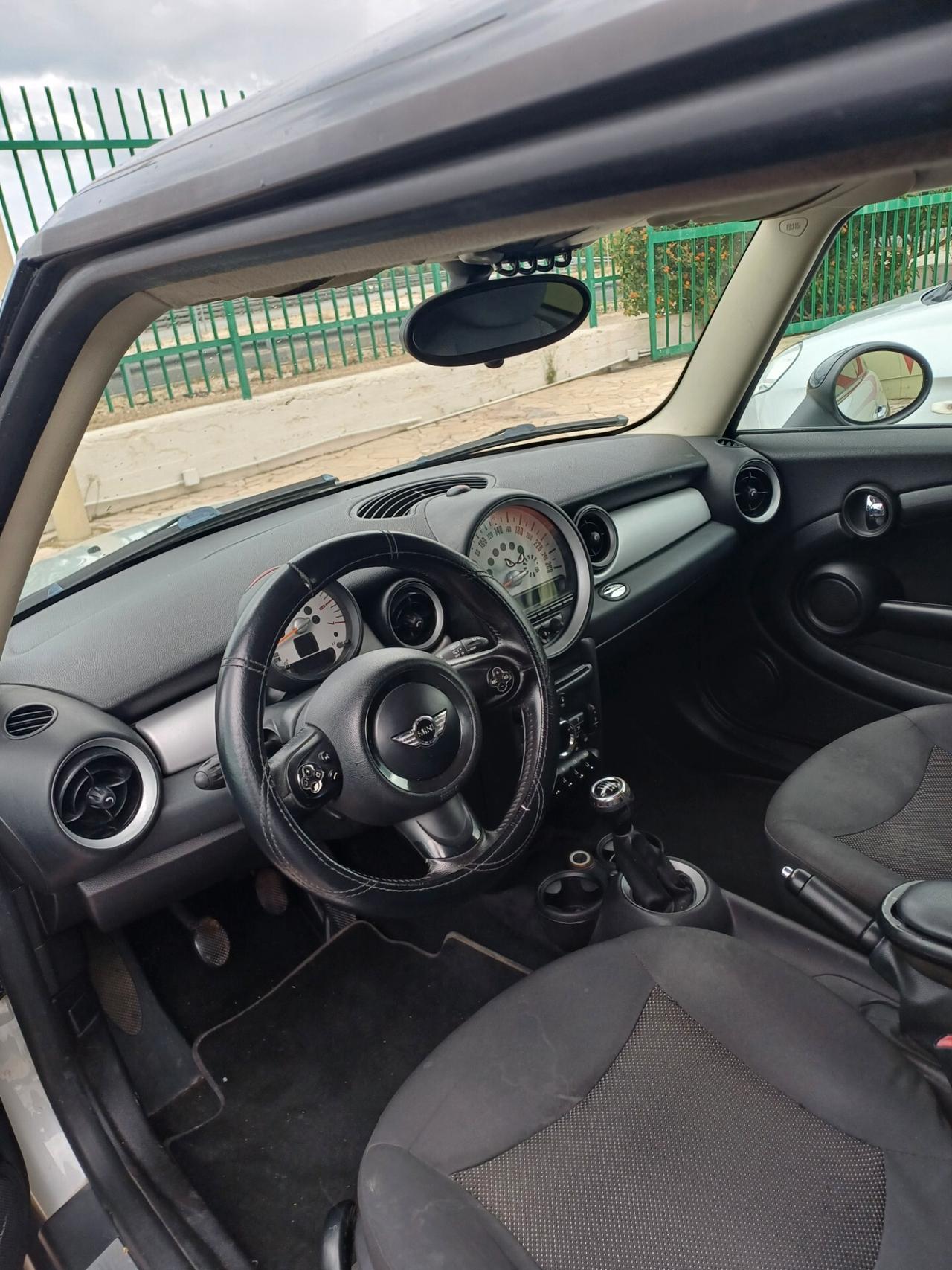 Mini 1.6 16V Cooper D