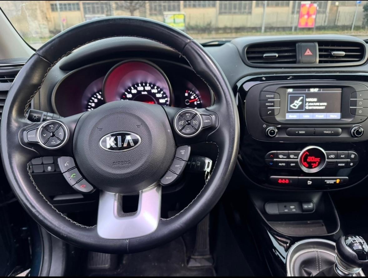 Kia Soul Full optional Tetto apribile cerchi da 18