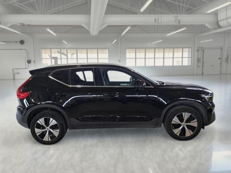 VOLVO XC40 T4 RECHARGE PLUG-IN AUTO CORE SUV