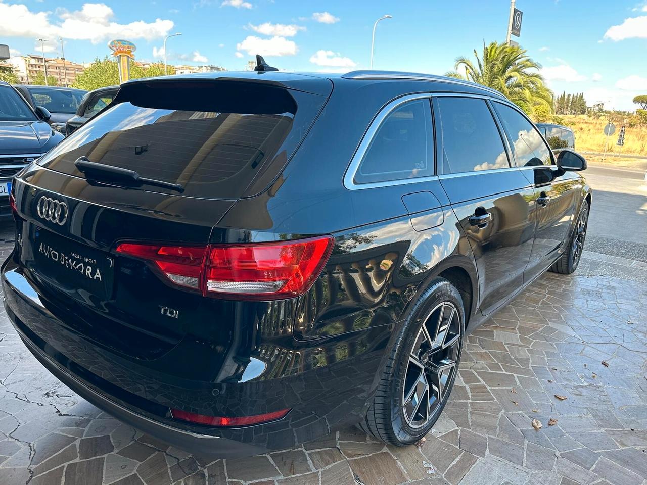 Audi A4 Avant 2.0 TDI 190 CV ultra S tronic Business#AUTO#LED#NAVI