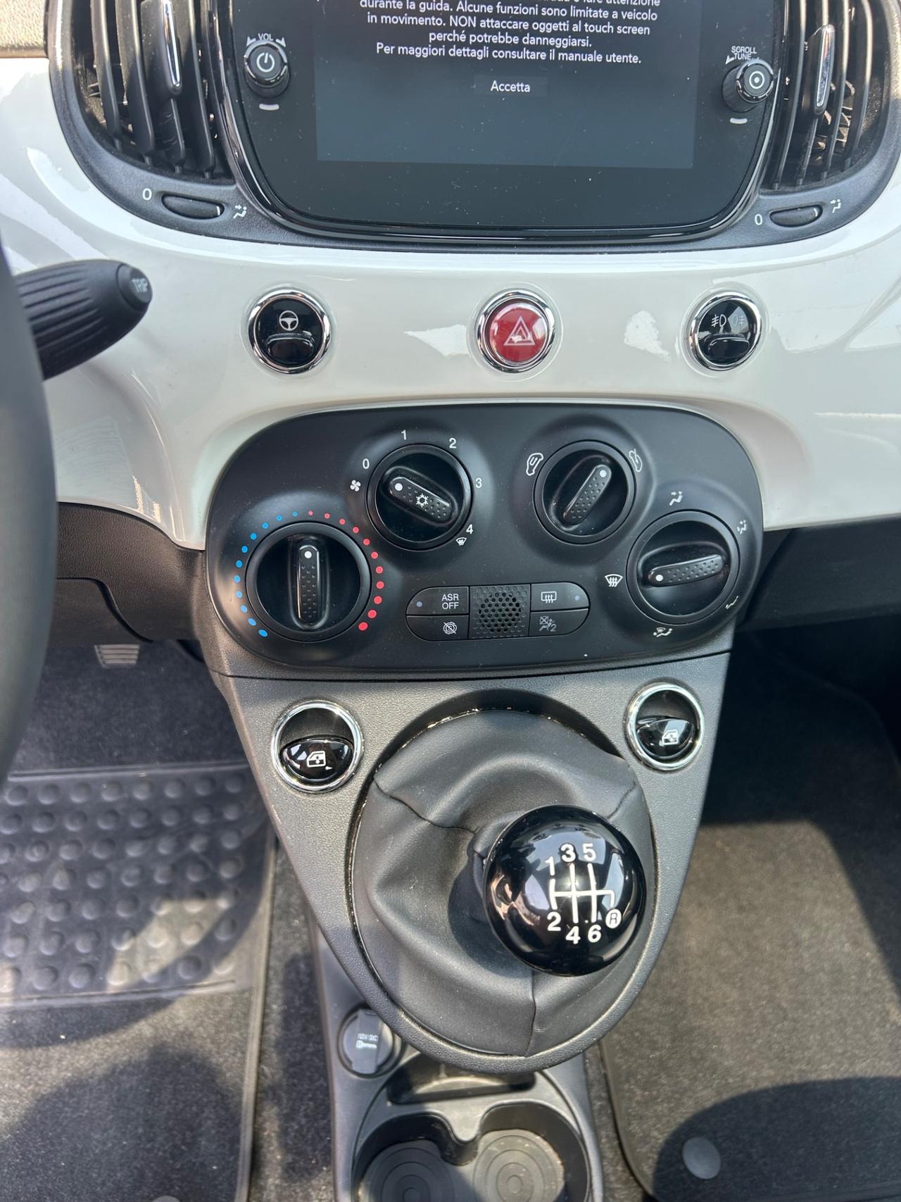 Fiat 500 1.0 Hybrid Dolcevita