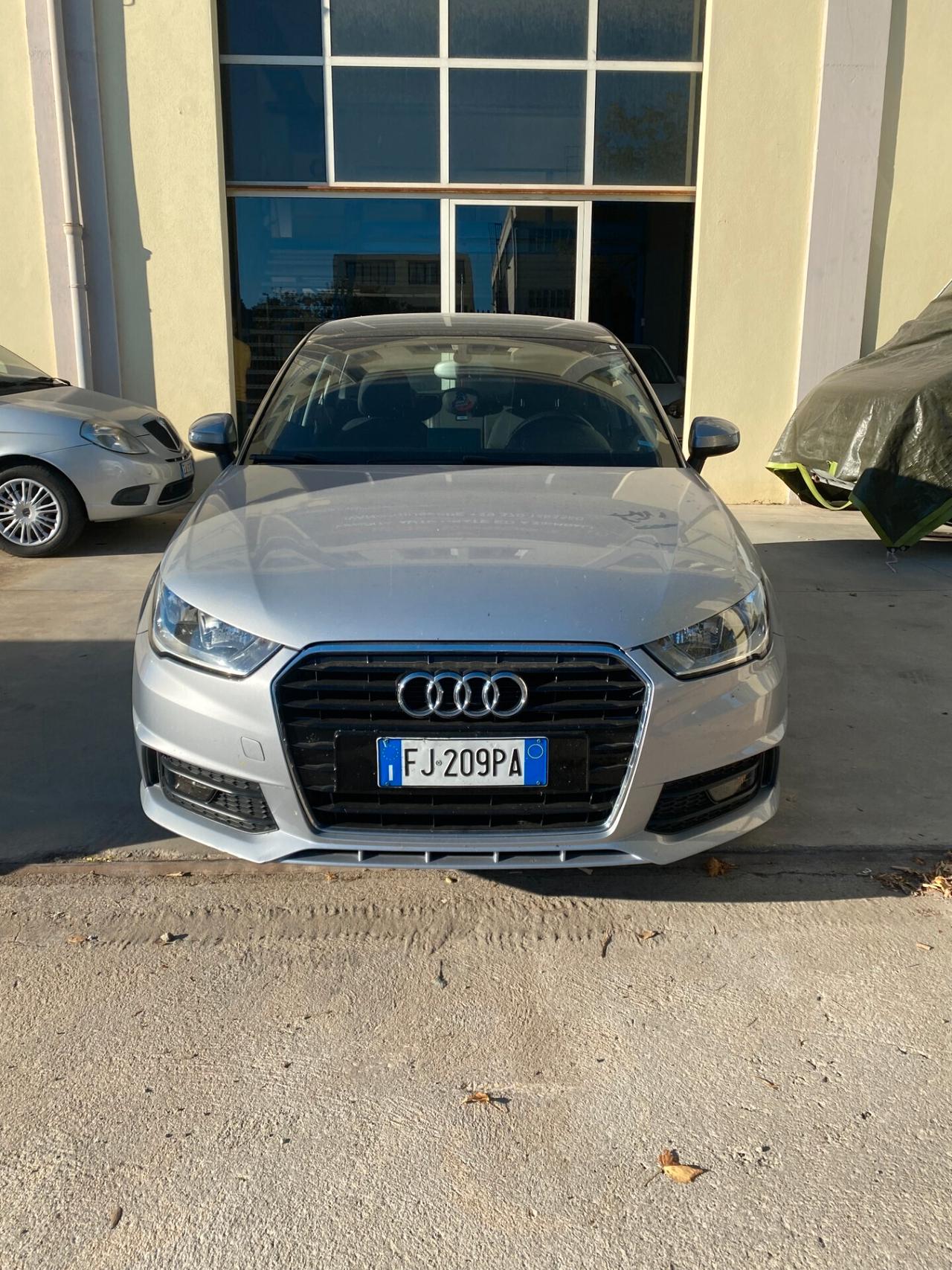 Audi A1 S-LINE 1.4 DIESEL 90CV