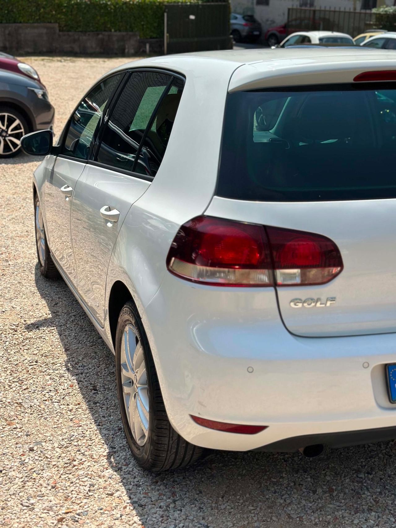 Volkswagen GOLF 1.6 TDI DPF 5p. HIGHLINE KMCERT