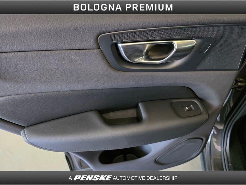 Volvo XC60 XC60 B4 automatico Plus Dark