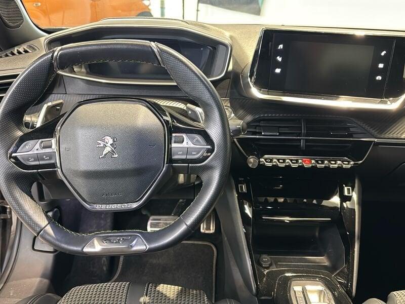 Peugeot 2008 BlueHDi 130 EAT8 GT