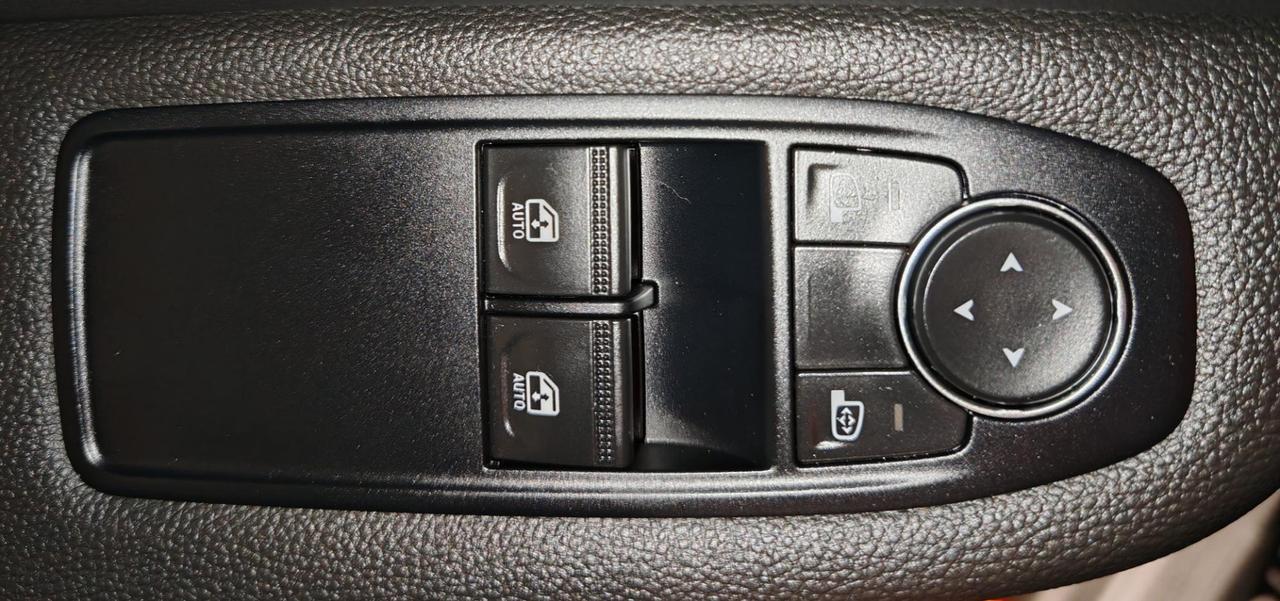 Renault Clio TCe 100 CV GPL 5 porte Equilibre