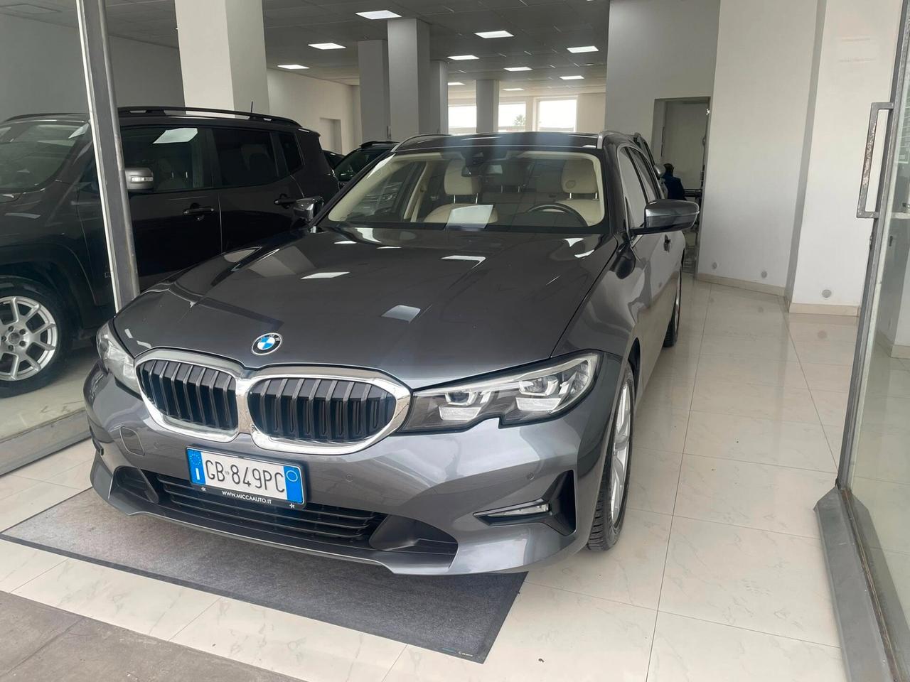 Bmw 318 318d Touring Business Advantage aut.