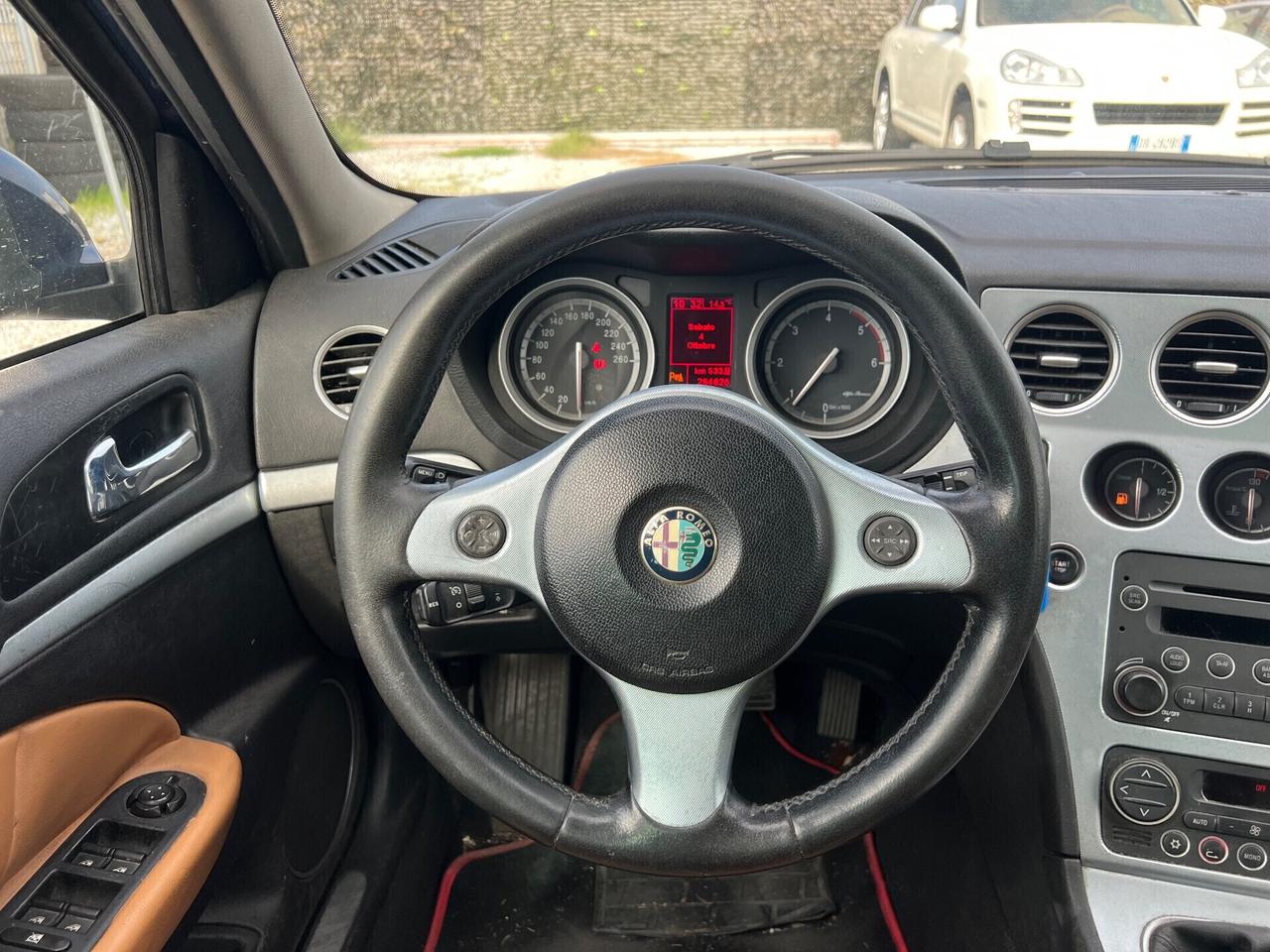 Alfa Romeo 159 1.9 JTDm 16V Sportwagon