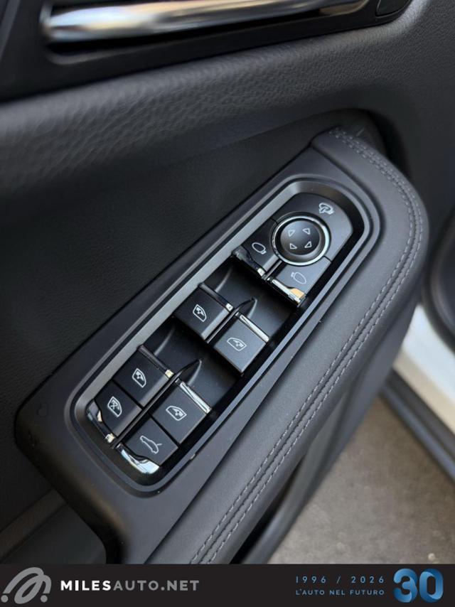 PORSCHE Macan 2.0 T GESSO SEDILI VENTILATI CERCHI 21" PANO