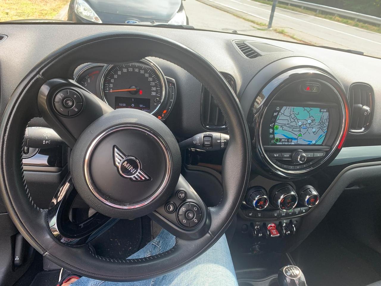 Mini One Countryman 1.5 Cooper Boost