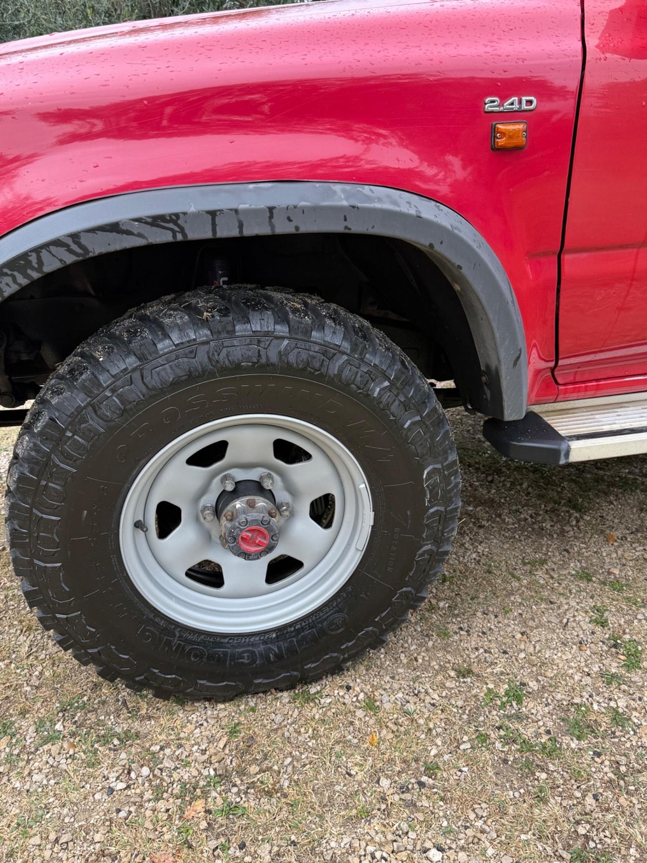 Toyota Hilux 2.4 diesel Pick-up