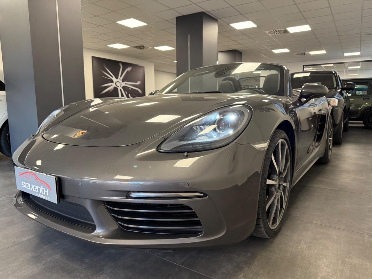 Porsche 718 Spyder Boxster 2.0