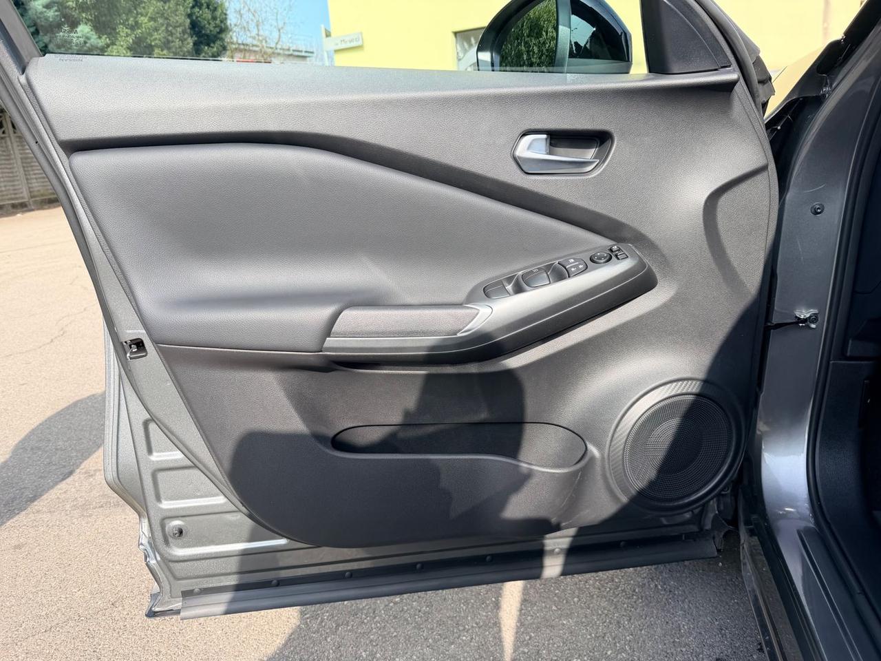 Nissan Juke Acenta 1.0 DIG-T 114 #9785