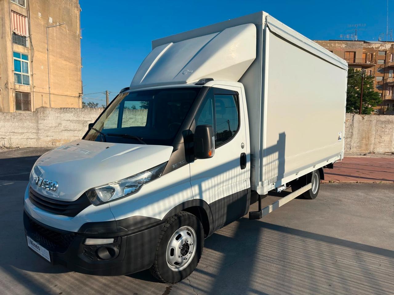 IVECO DAILY 35C14 CASSONE + TELONE SCORREVOLE- 2018-