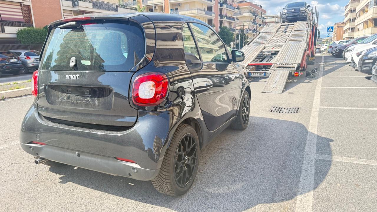 Smart ForTwo 90 0.9 Turbo Perfect LED NAVI KMAERA PDC BLUETOOTH PELLE