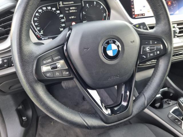 BMW 116 d 5p. Business Advantage