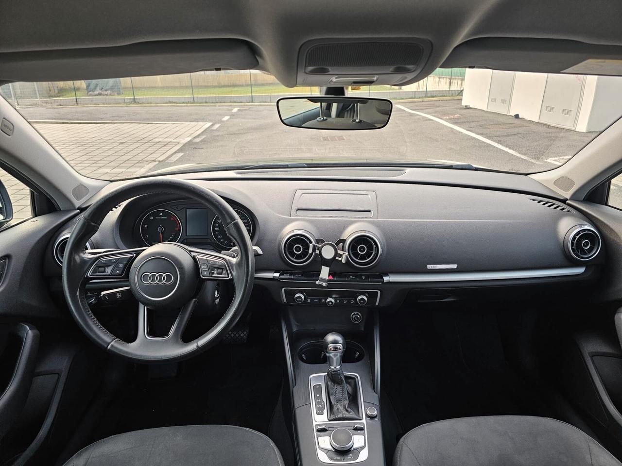 Audi A3 1.6 S tronic Sport