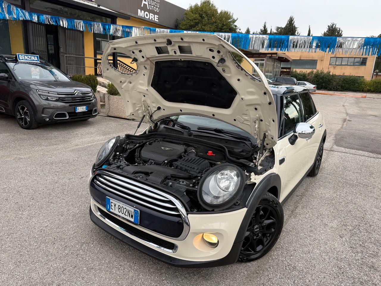 " UNA CHICCA " Mini 1.5 One D Business 5 porte