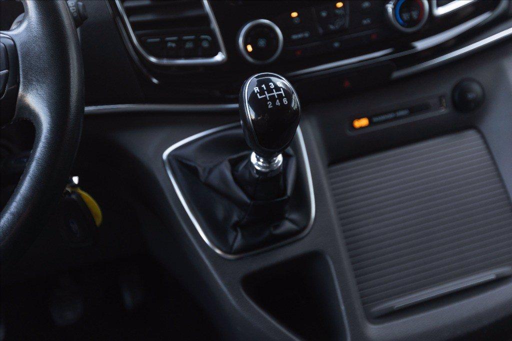 FORD tourneo custom 320 2.0 tdci MHEV 130cv Titanium L1H1 E6.2 del 2022