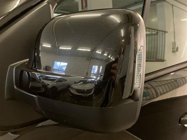 RENAULT Trafic 2.0 blue dci 150cv L2 Authentic