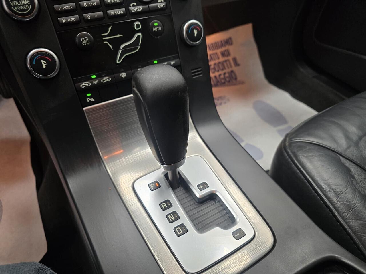 Volvo V70 2.4 d5 185 cv Momentum