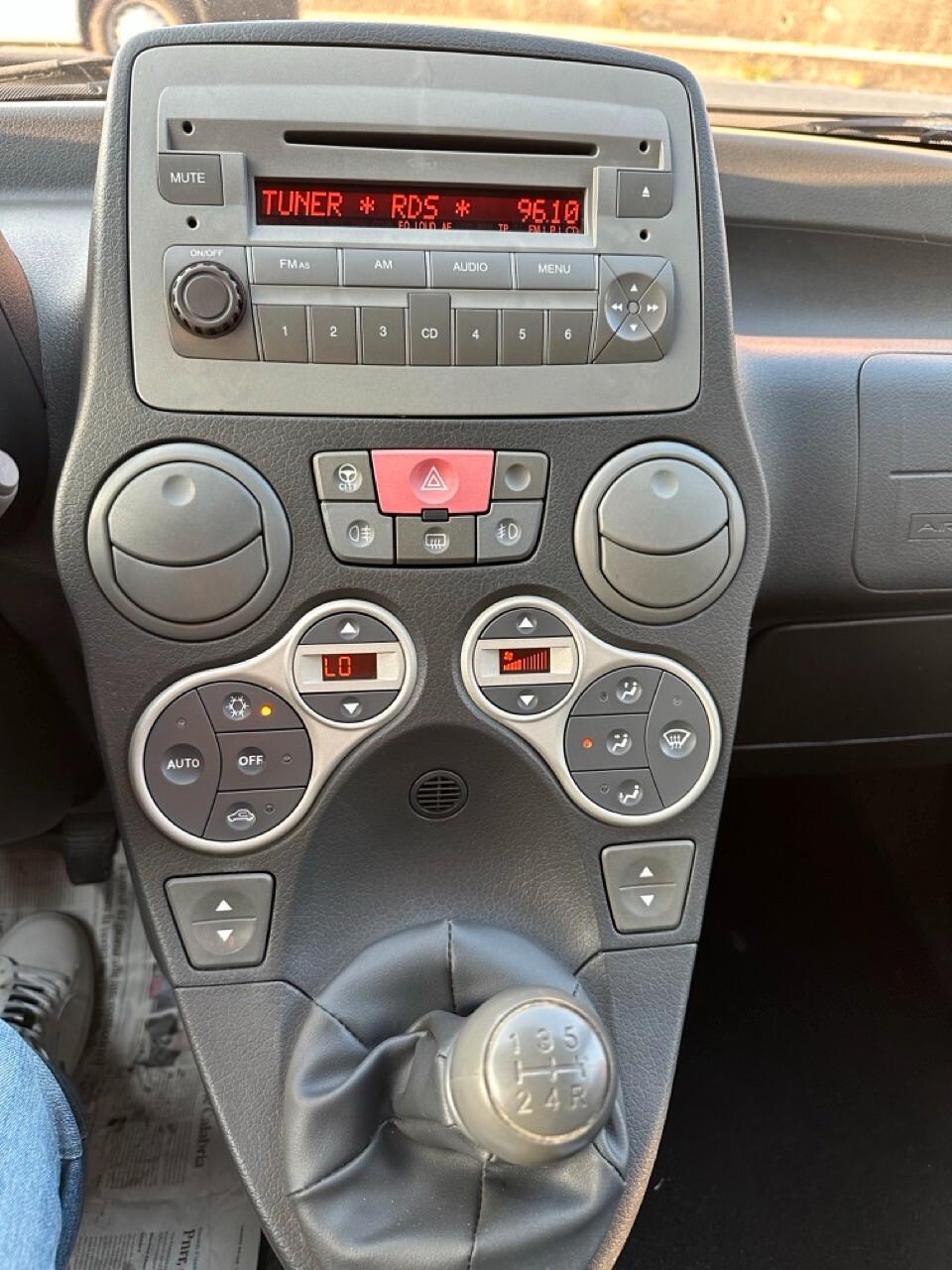 Fiat Panda 1.3 MJT 16V DPF Emotion