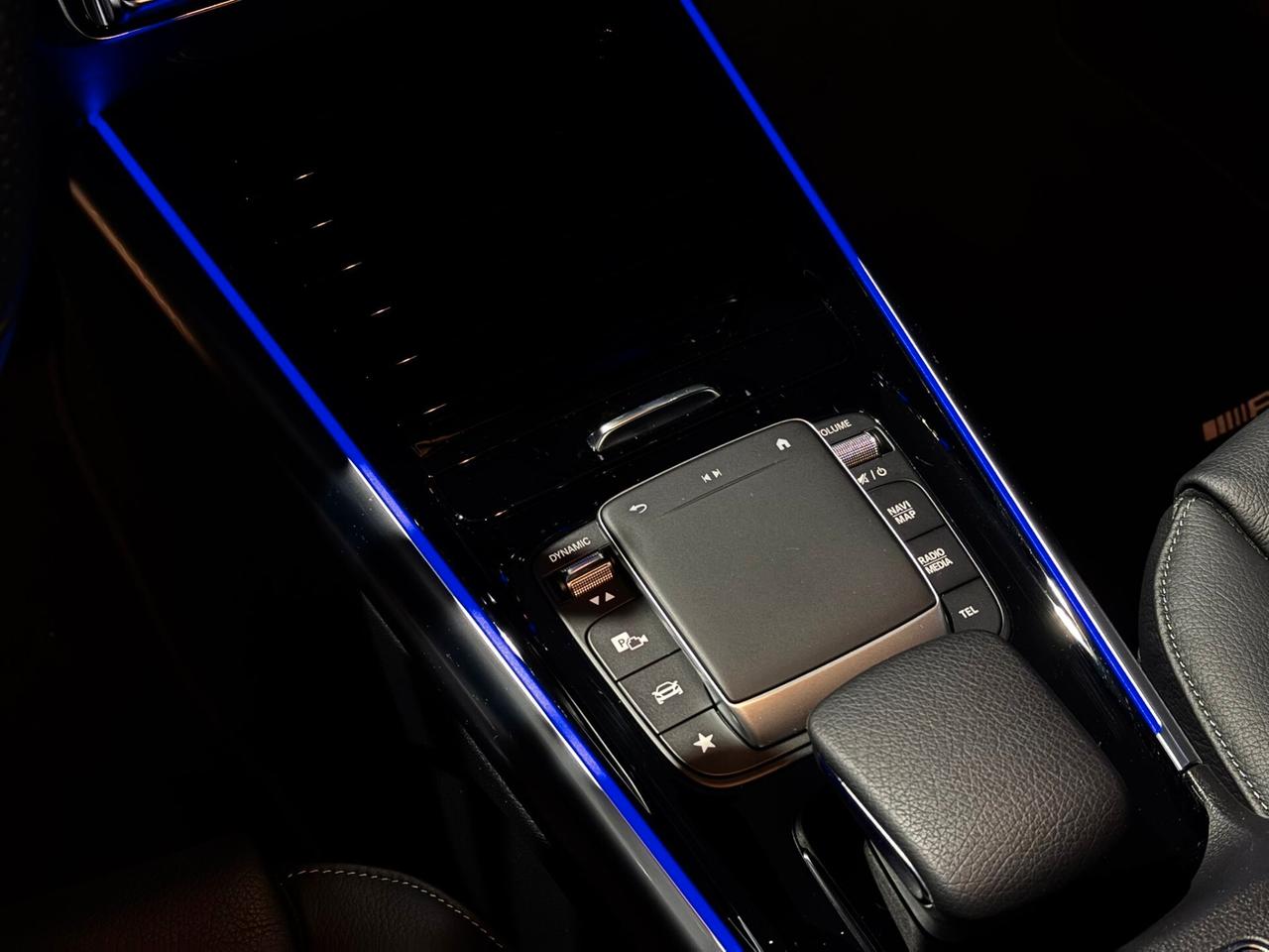 Mercedes-benz GLA 200 d Automatic 4Matic Premium AMG *NIGHT + LUXURY PACK*