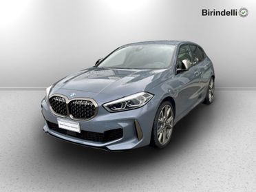 BMW Serie 1 (F40) - M 135i xDrive