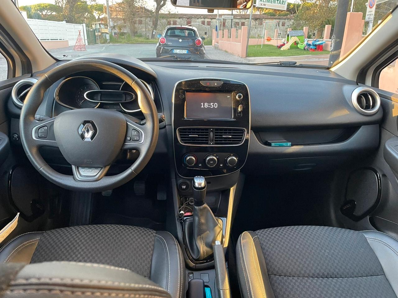 Renault Clio TCe 12V 90 CV GPL UNICO PROPRIETARIO GARANZIA 12 MESI RINNOVABILE FINO A 36 MESI