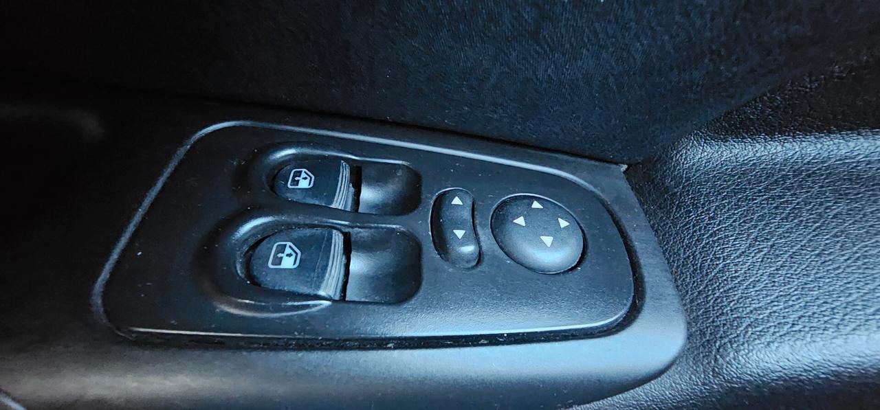 Lancia Ypsilon 1.2 Argento Solo 56000 KM