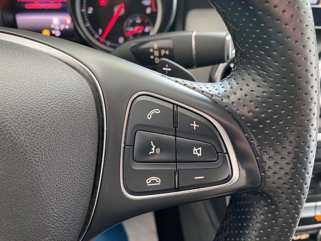 Mercedes-Benz GLA 200 d Automatic 4Matic Sport Plus Da Vetrina