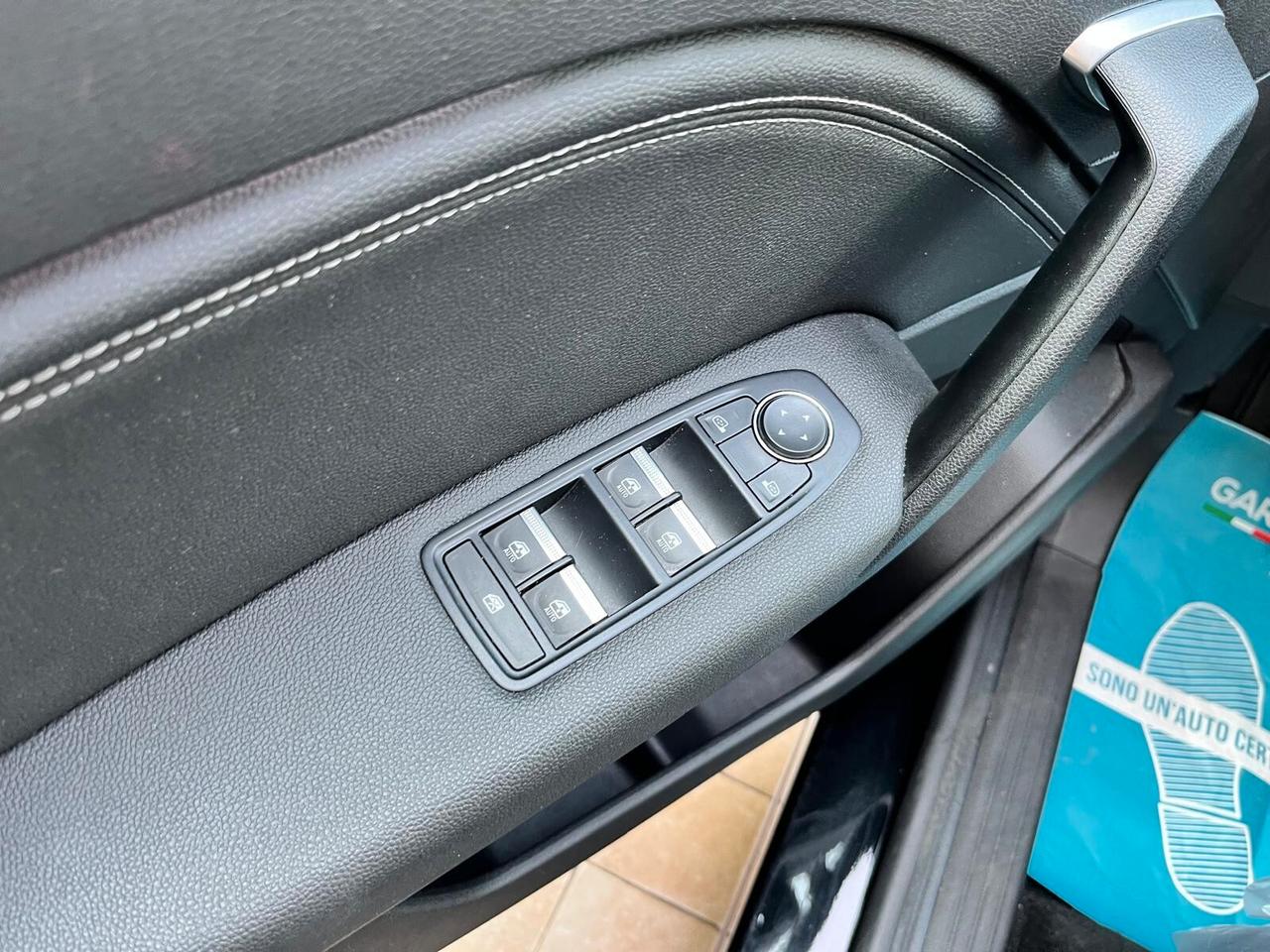 Renault Captur TCe 90 CV Techno