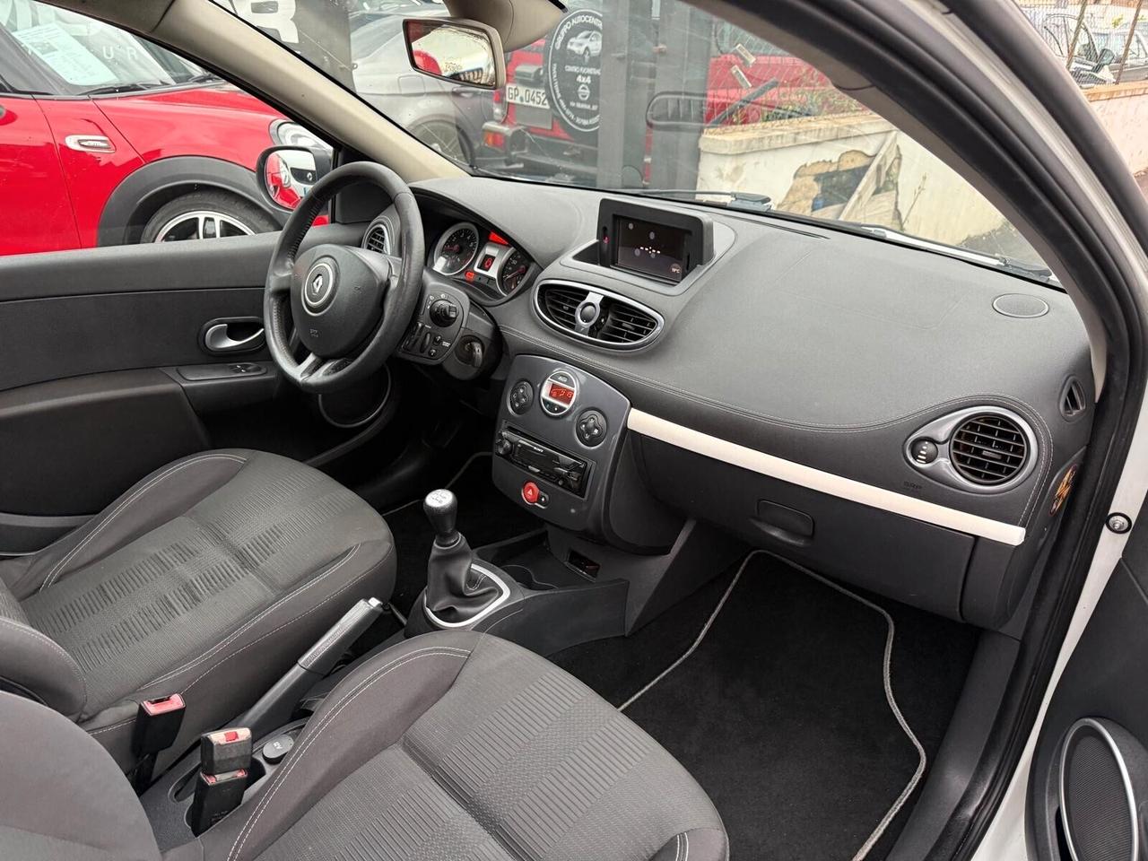 Renault Clio 1.2 16V 3 porte - Tetto - Full opt - Superprezzo