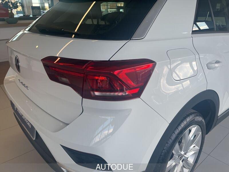 Volkswagen T-Roc 2.0 TDI ADVANCED 115CV
