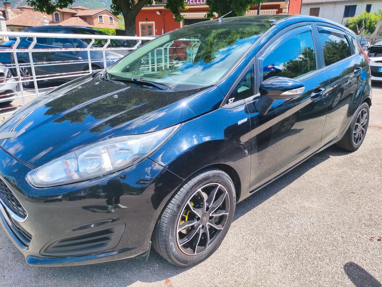 Ford Fiesta 1.5 TDCi 75CV 5 porte Titanium ( per neopatentati)