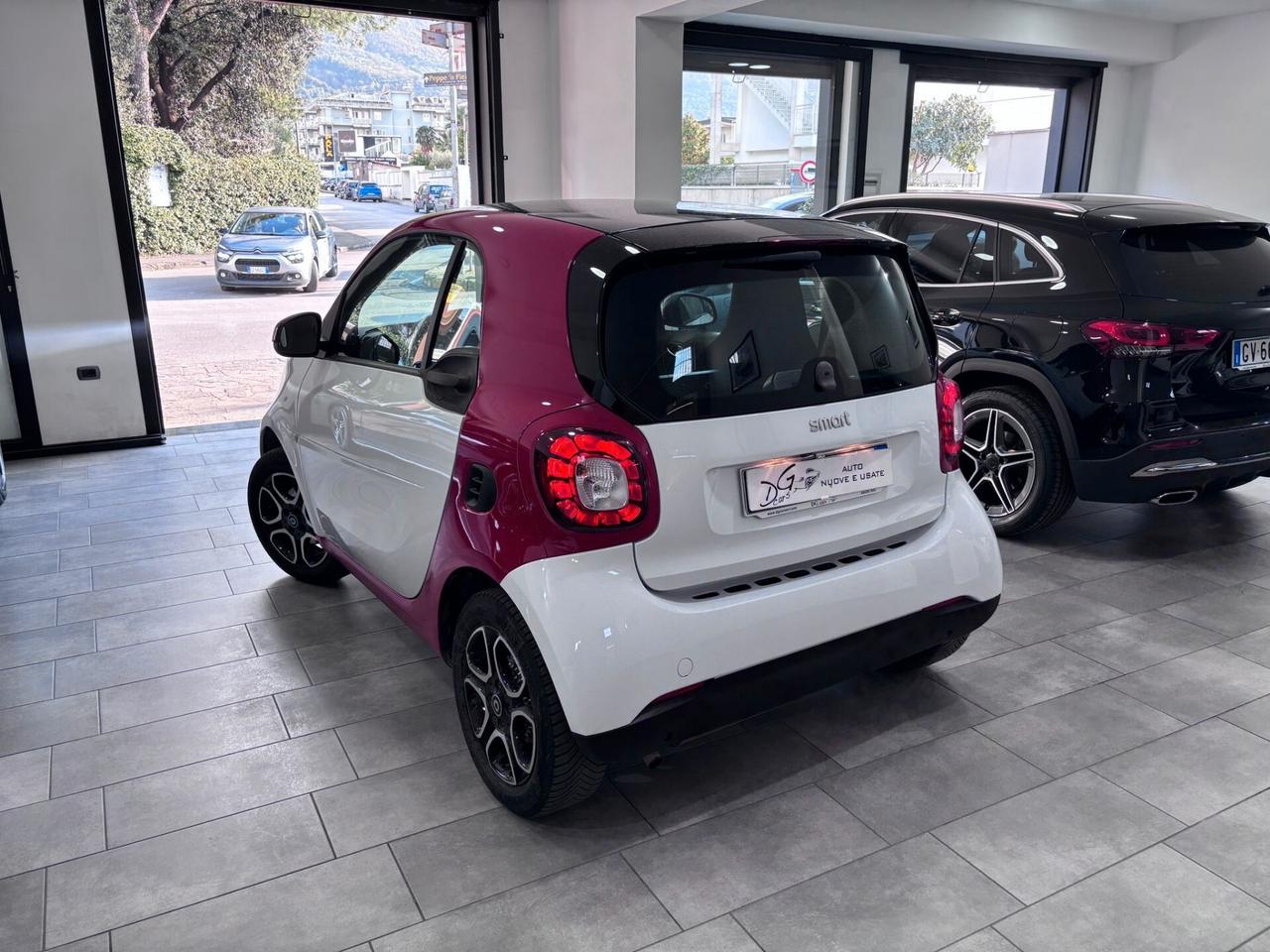 SMART FORTWO 0.9 T TWINAMIC PASSION TETTO-NAVI-LED-RETRO