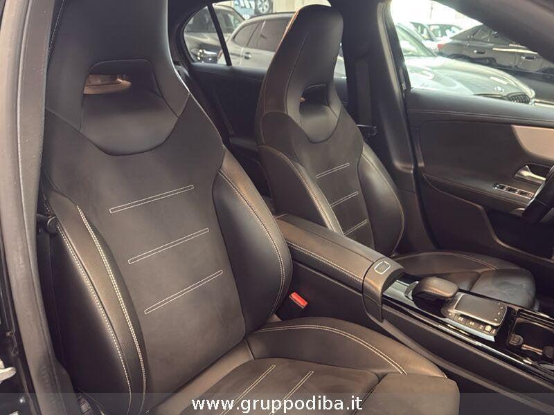 Mercedes-Benz Classe A - W177 2018 Diesel A 180 d Premium Night edition auto