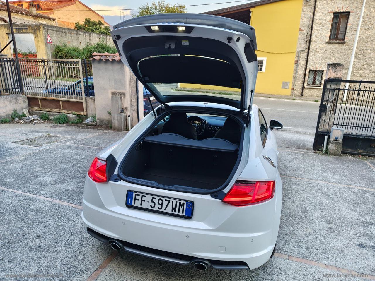 AUDI TT Coupé 2.0 TDI ultra S line