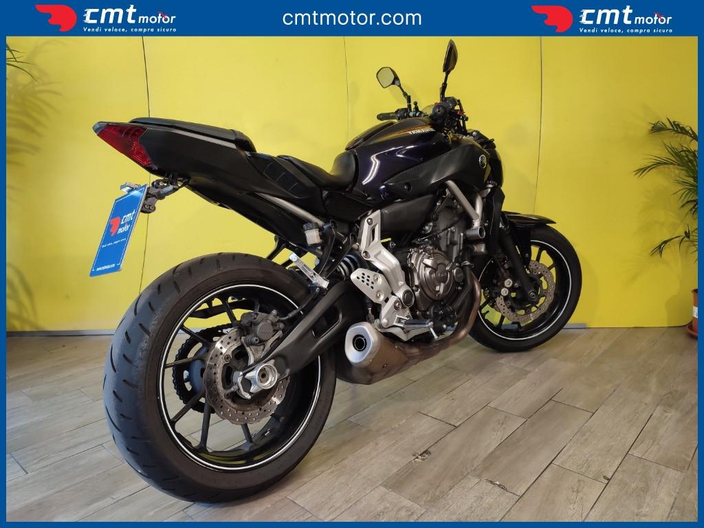 Yamaha MT-07 - 2015