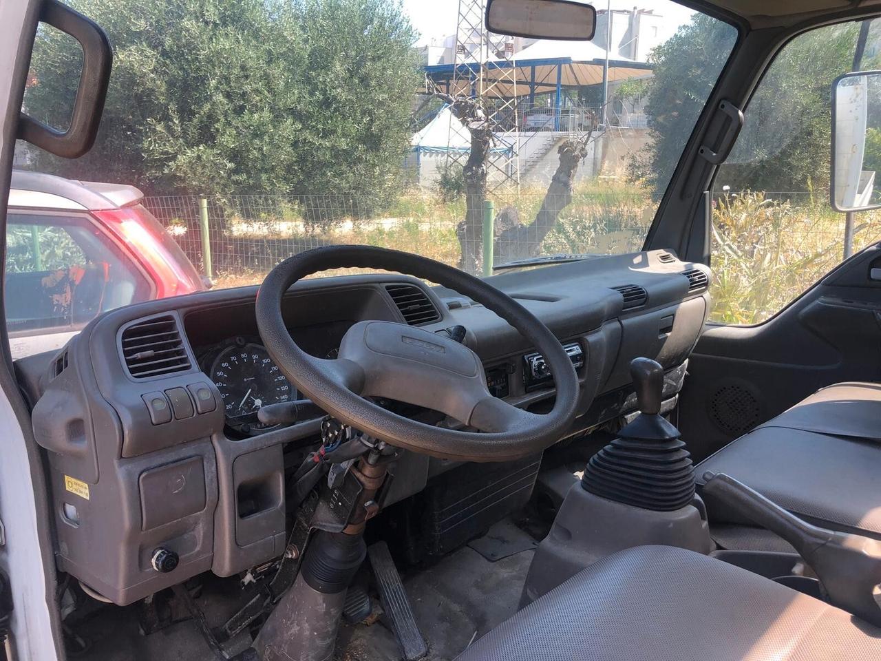 ISUZU NPR 65 CASSONE FISSO - PATENTE C